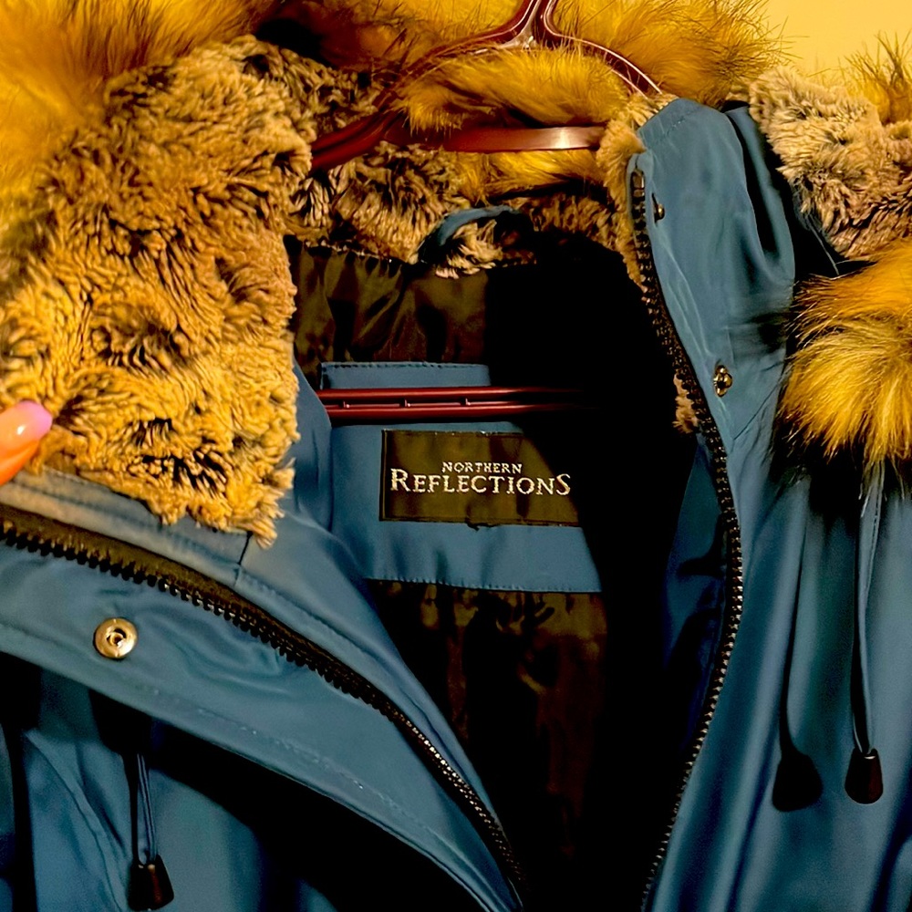 Northern Reflections super beautiful royal blue winter coat with fox fur hood
